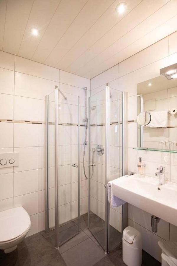 Gaestehaus Gruenaeugl Am See Gstadt am Chiemsee Zewnętrze zdjęcie